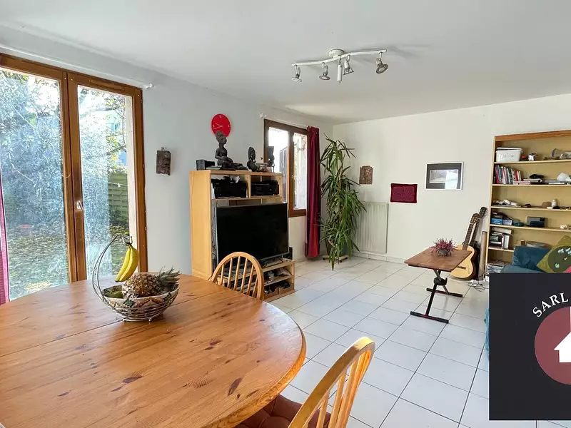 Maison, 102 m²