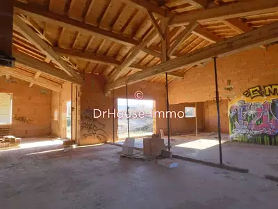 Maison, 612 m²