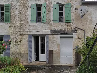 Maison, 260 m²