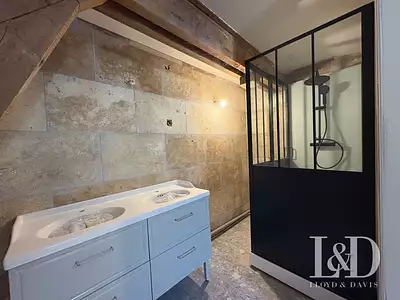 Maison, 180 m²