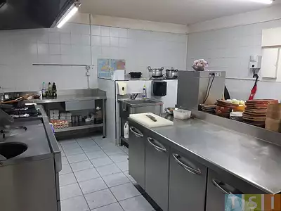 Immeuble, 1 300 m²