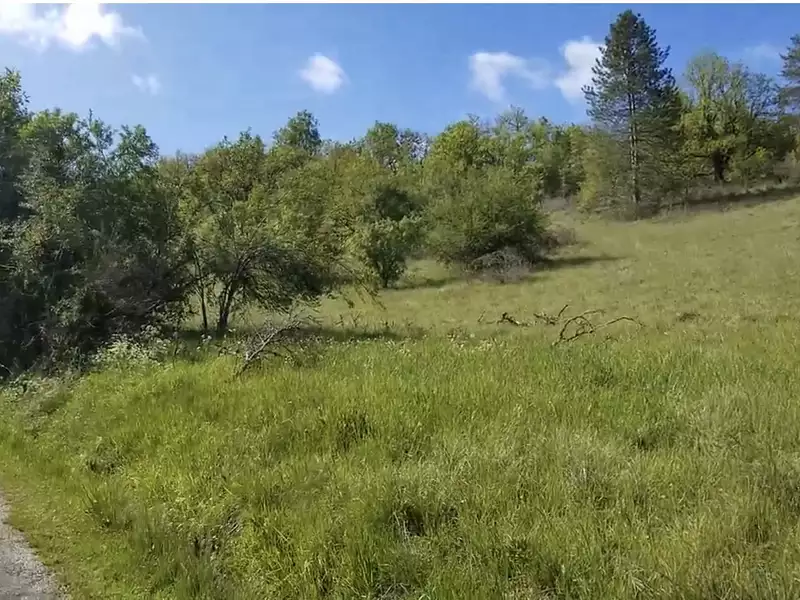 Terrain, 15 700 m²