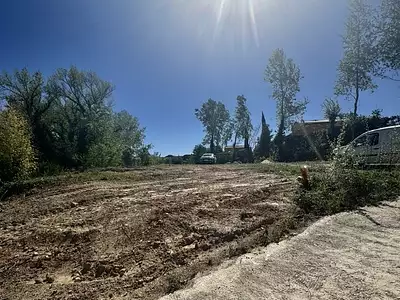 Terrain, 3 000 m²