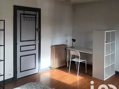 Immeuble, 197 m²
