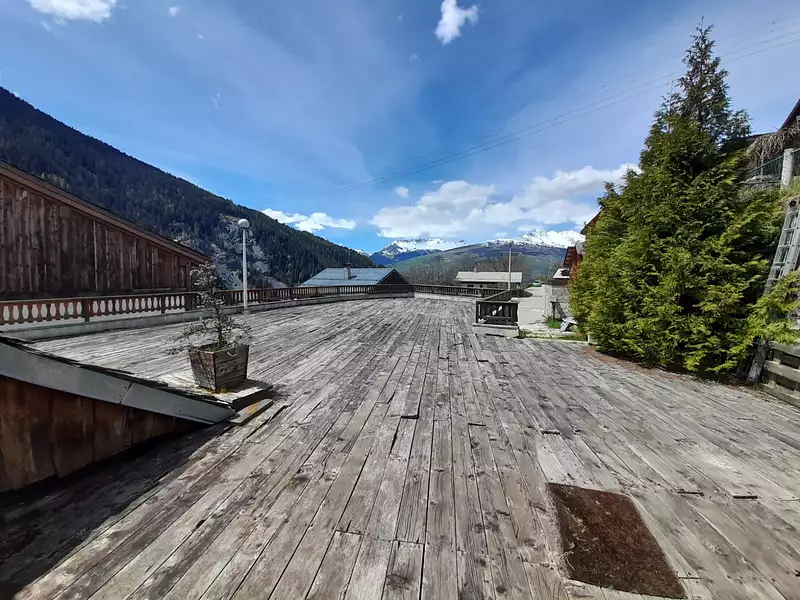 Immeuble, 949,26 m²