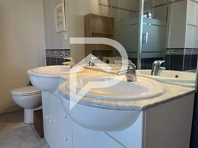 Maison, 160 m²