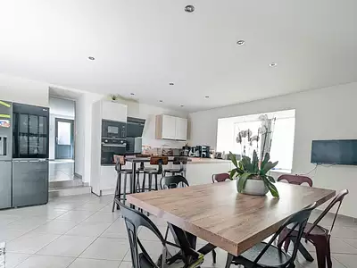 Maison, 160 m²