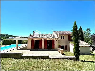 Maison, 117 m²