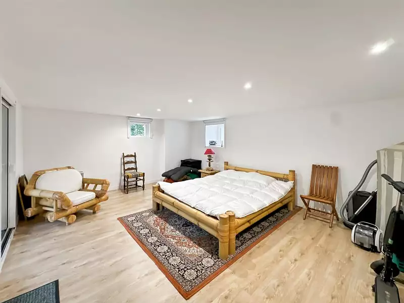 Maison, 230 m²
