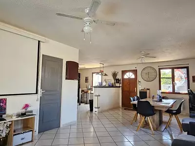 Maison, 105 m²