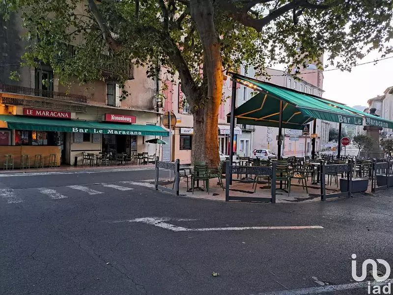 Divers, 60 m²