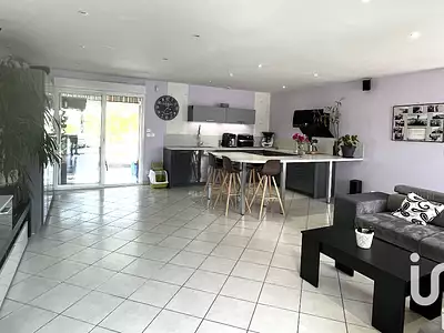 Maison, 157 m²