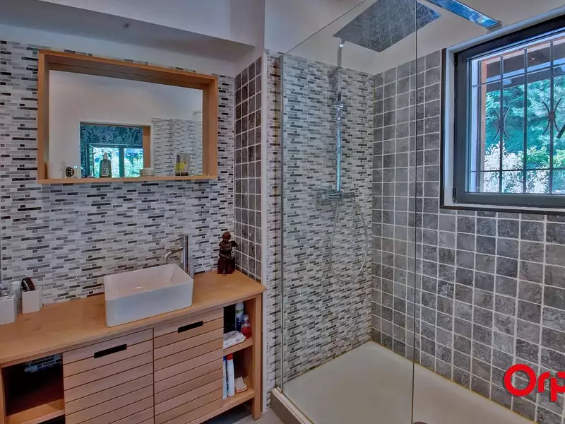Maison, 356 m²