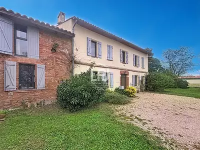 Maison, 248,93 m²