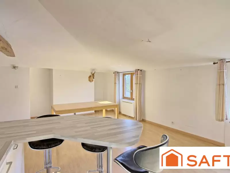 Immeuble, 289 m²