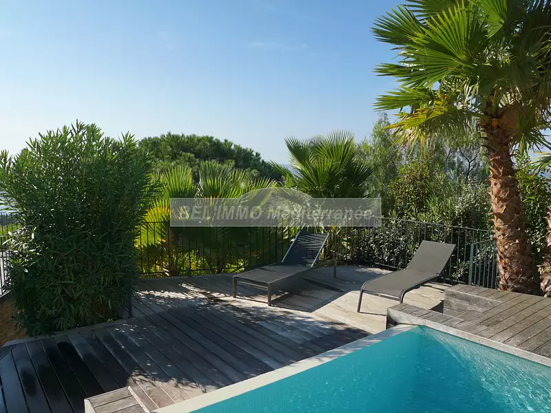 Maison, 300 m²