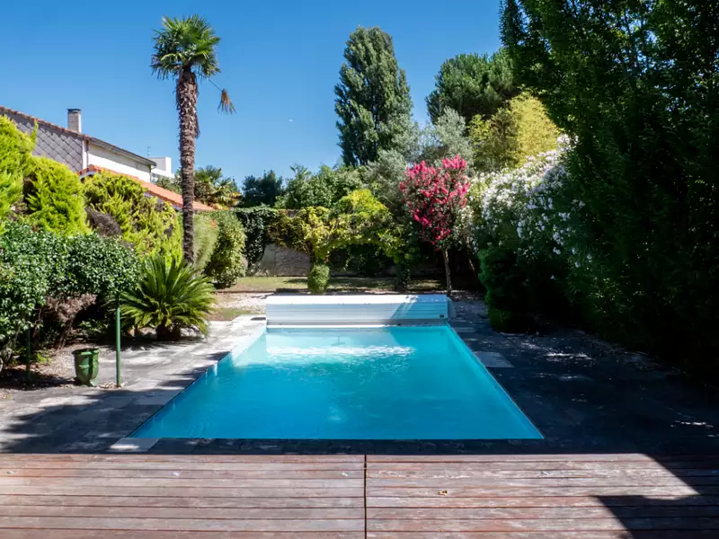 Maison, 232 m²