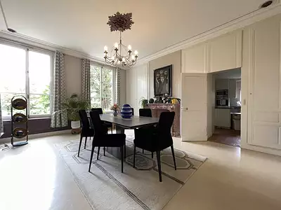 Maison, 279 m²