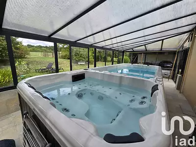 Maison, 250 m²