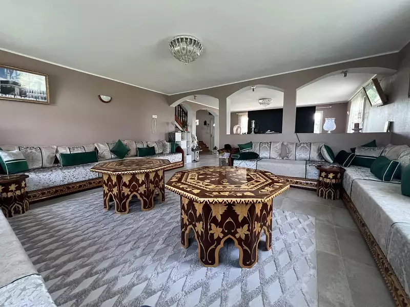 Maison, 229,69 m²
