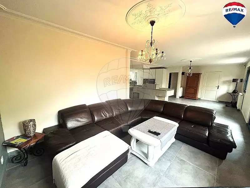 Maison, 137 m²
