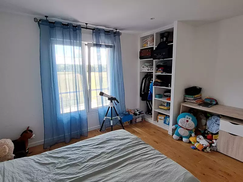 Maison, 165 m²