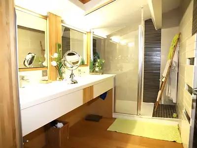 Maison, 250 m²