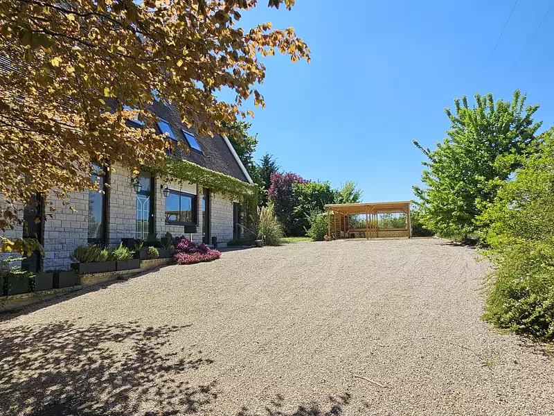 Maison, 375 m²