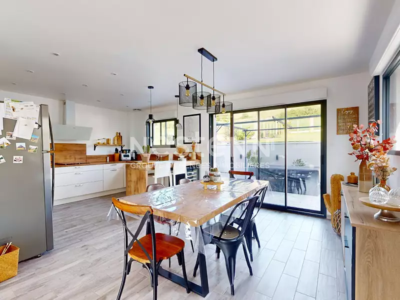 Maison, 109 m²