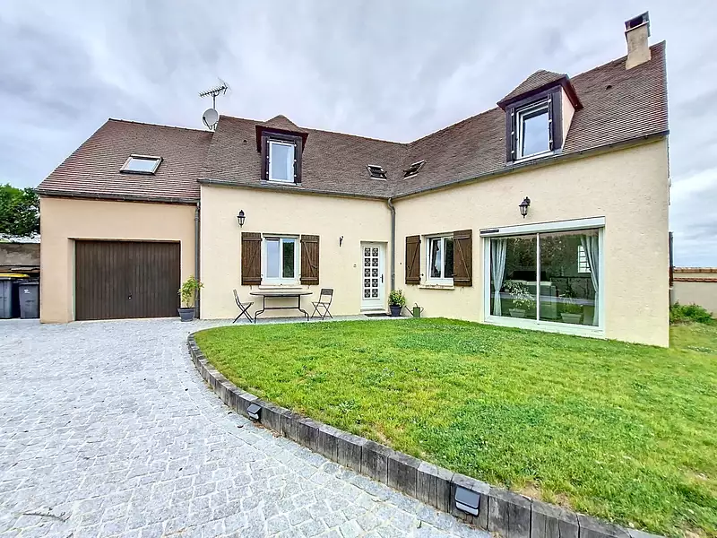 Maison, 148,7 m²