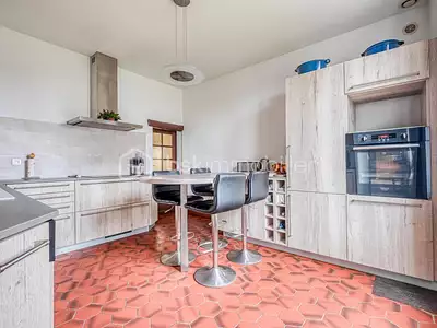 Maison, 168 m²
