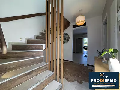 Maison, 178 m²