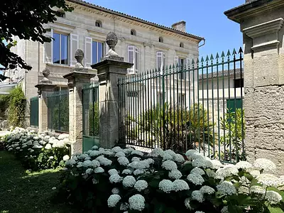 Maison, 330 m²