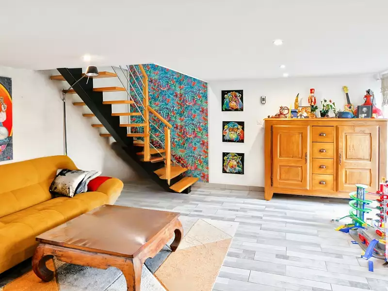 Maison, 315 m²