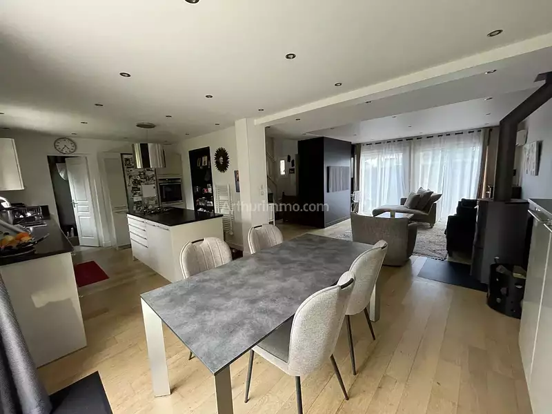 Maison, 112 m²