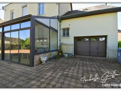 Maison, 167 m²