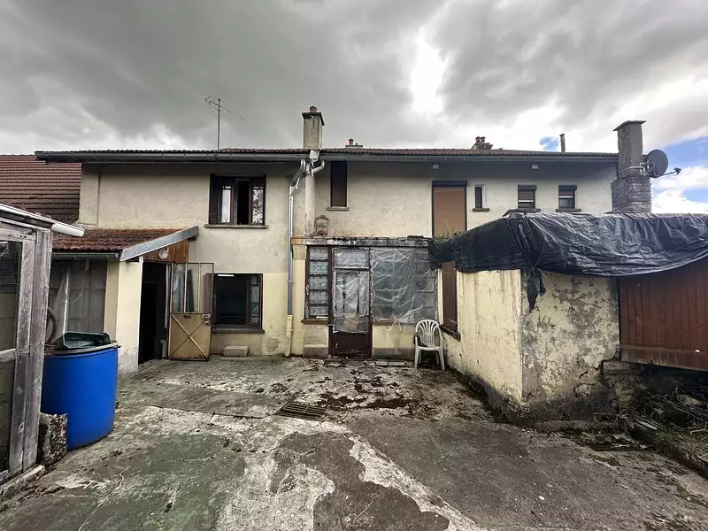 Maison, 196 m²