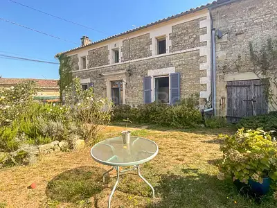 Maison, 220 m²
