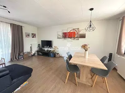 Maison, 93 m²