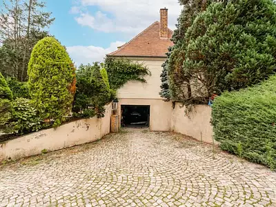 Maison, 250 m²