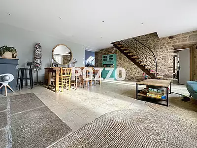 Maison, 176 m²