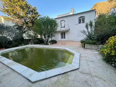 Maison, 216 m²