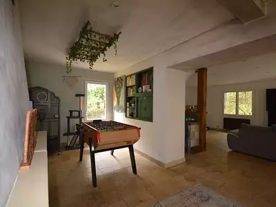 Maison, 248 m²