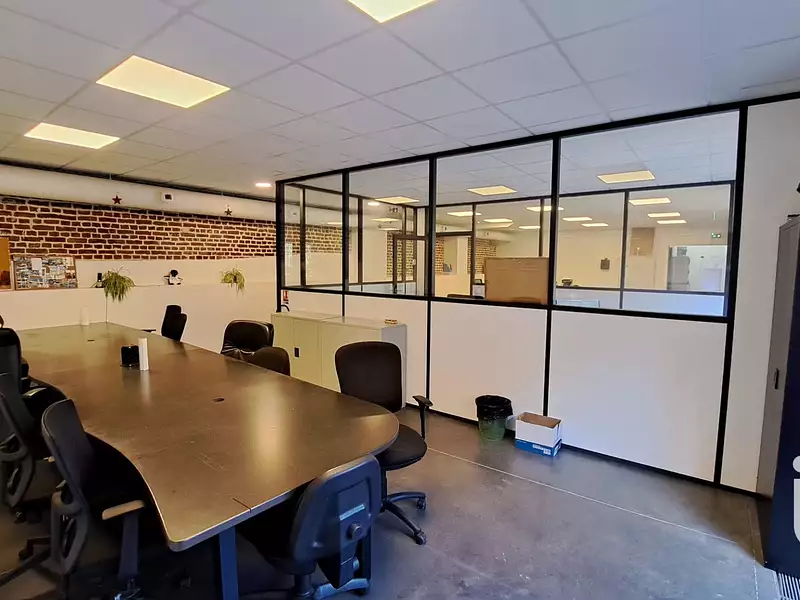 Immeuble, 643 m²