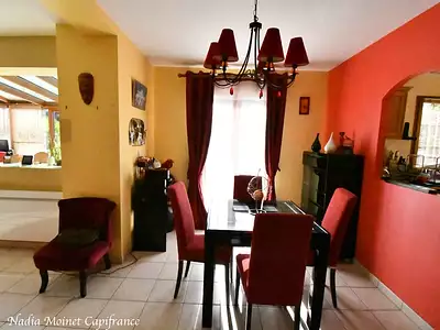 Maison, 185 m²