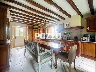Maison, 330 m²