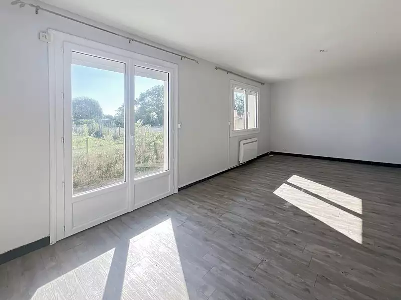 Maison, 166 m²