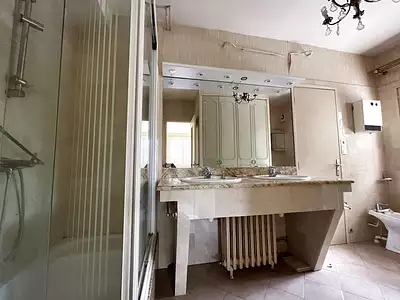 Maison, 232 m²