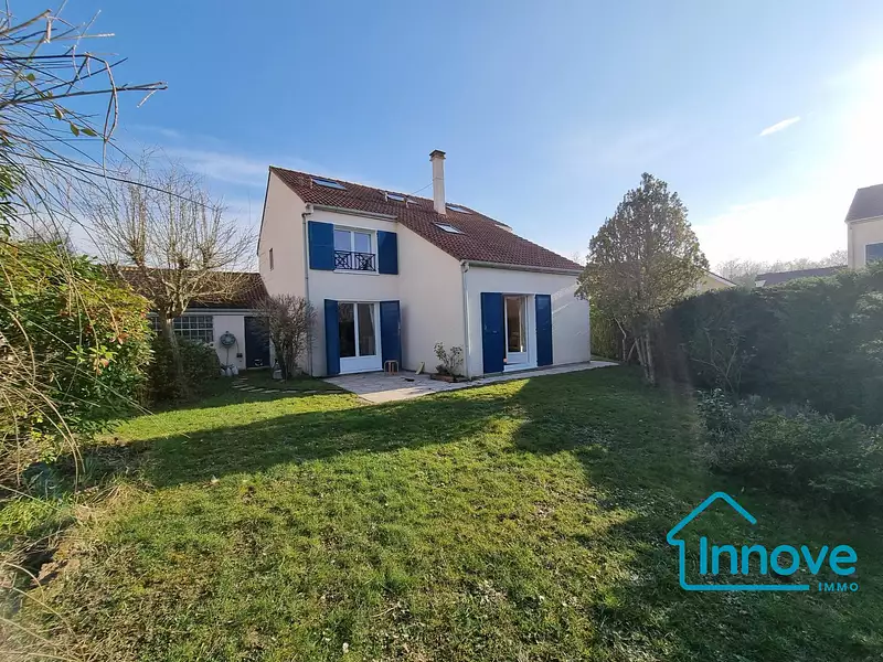 Maison, 175,74 m²