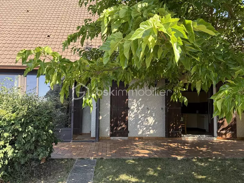 Maison, 180 m²